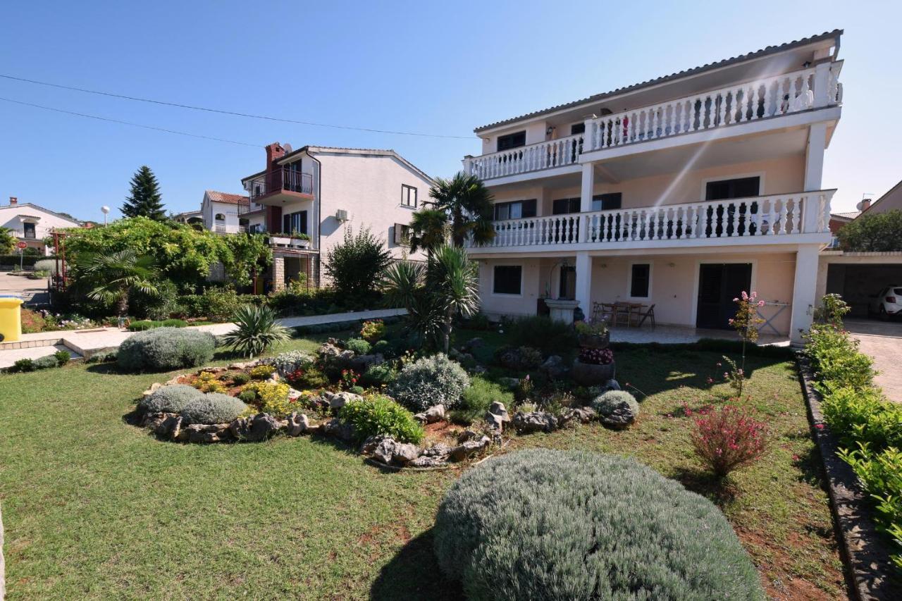 Apartments Marinela 奈维斯 外观 照片